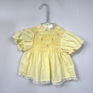 Mini Togs Girl Size 24 Months Vintage Yellow Smocked Flower Top/Dress